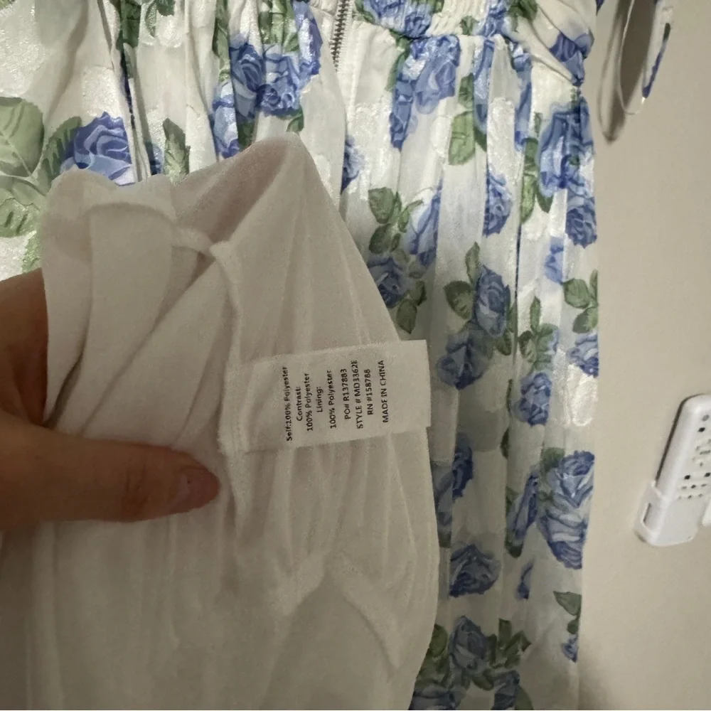 PETAL & PUP FLORET MIDI DRESS - BLUE Size Small - Picture 7 of 8